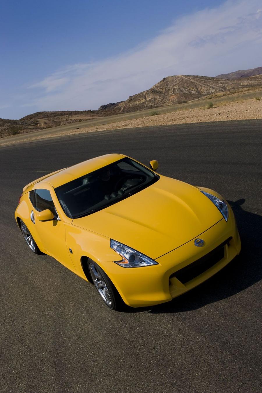  Nissan 370Z 2009 года  (фото 180 из 192)